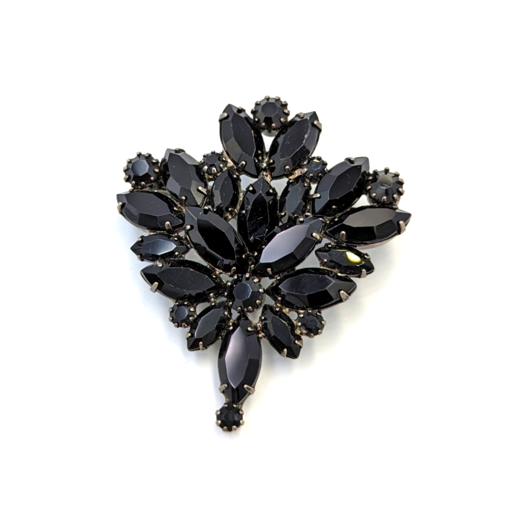 Gorgeous Vintage Statement 1960's Gun Metal Black Faceted Glass Brooch/Pin